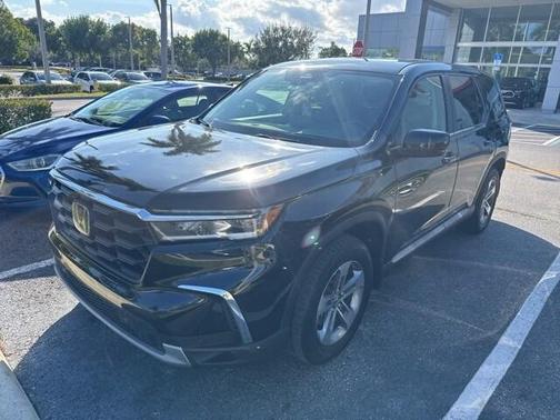 2023 Honda Pilot 2WD EX-L 8 Passenger