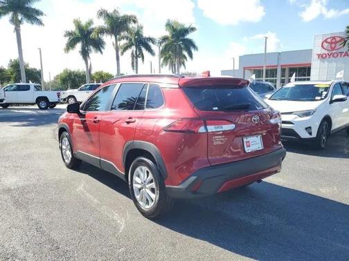 2023 Toyota Corolla Cross LE