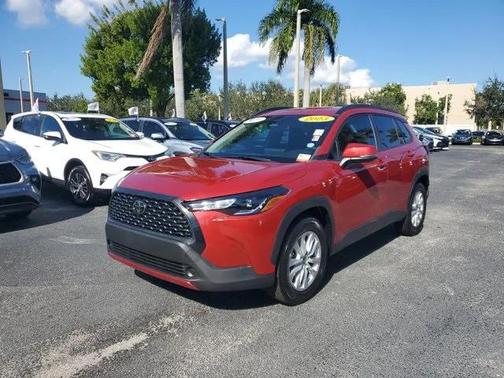 2023 Toyota Corolla Cross LE