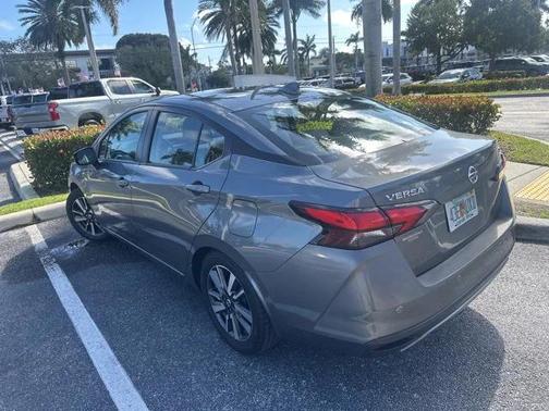 2021 Nissan Versa 1.6 SV