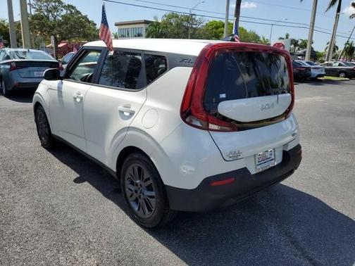 2022 Kia Soul EX