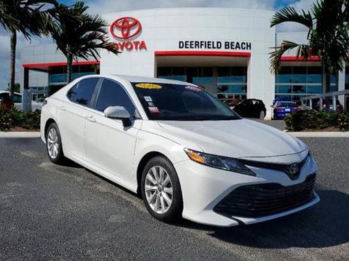 2020 Toyota Camry LE