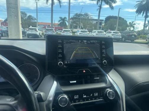 2021 Toyota Venza LE