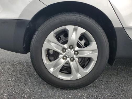 2013 Hyundai TUCSON GL