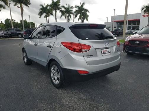 2013 Hyundai TUCSON GL