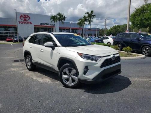 2021 Toyota RAV4 Hybrid XLE Premium