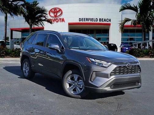 2025 Toyota RAV4 Hybrid XLE