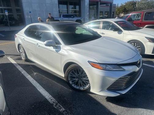 2018 Toyota Camry XLE