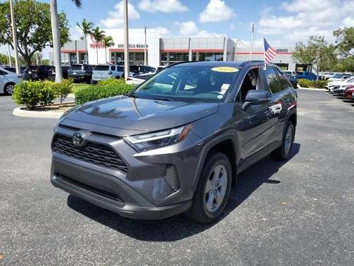 2023 Toyota RAV4 XLE