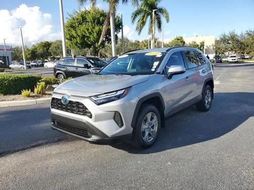 2024 Toyota RAV4 Hybrid XLE