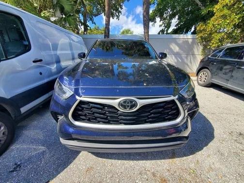 2023 Toyota Highlander L