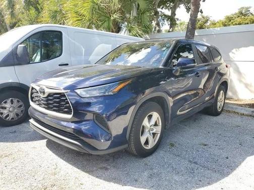 2023 Toyota Highlander L