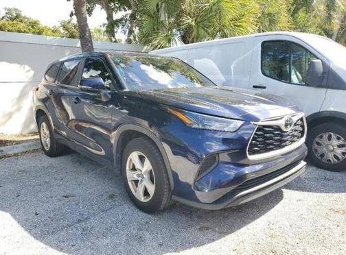 2023 Toyota Highlander L