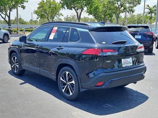 2025 Toyota Corolla Hybrid SE