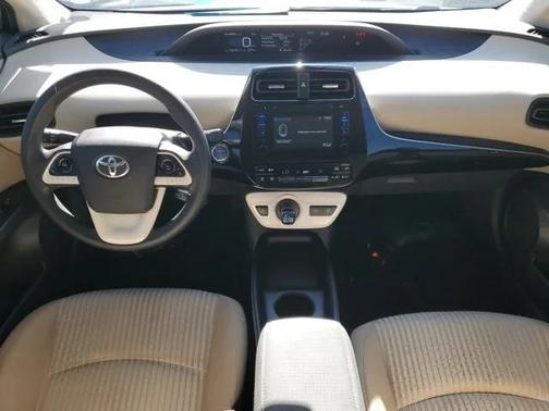 2017 Toyota Prius Four