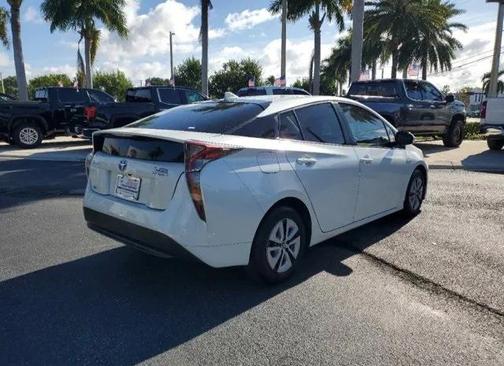 2017 Toyota Prius Four