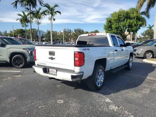 2016 Chevrolet Silverado 1500 Custom