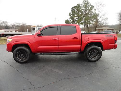 2018 Toyota Tacoma SR