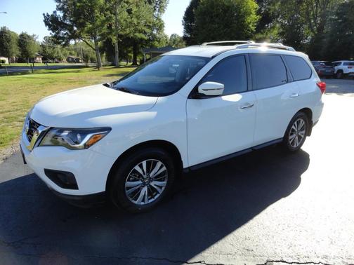 2018 Nissan Pathfinder S