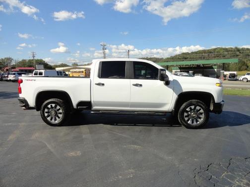 2021 Chevrolet Silverado 2500 Custom