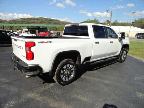 2021 Chevrolet Silverado 2500 Custom
