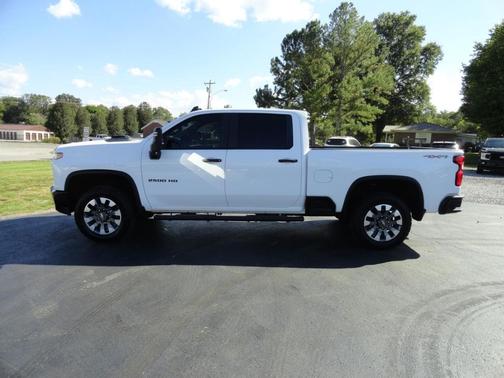 2021 Chevrolet Silverado 2500 Custom