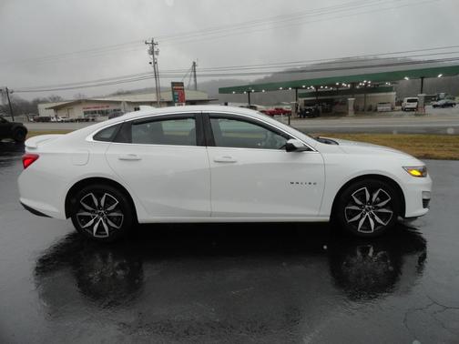2020 Chevrolet Malibu 4dr Sdn RS