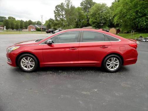 2016 Hyundai SONATA SE