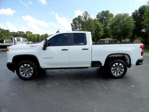 2024 Chevrolet Silverado 2500 Custom