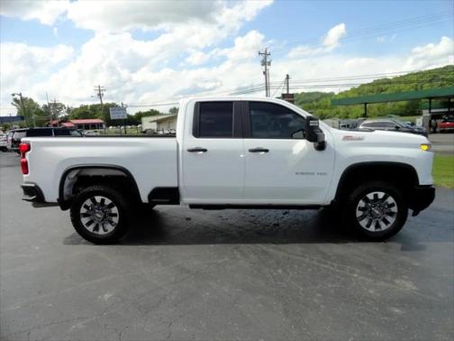 2024 Chevrolet Silverado 2500 Custom