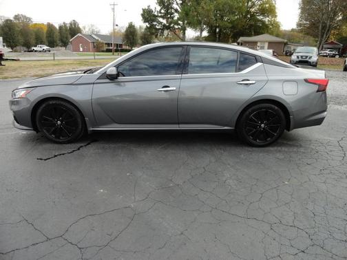 2019 Nissan Altima 2.5 SV