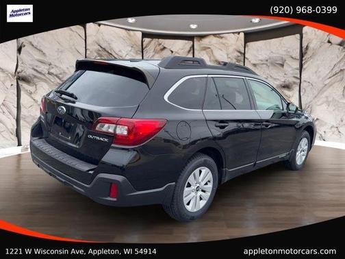 Crystal Black Silica 2019 Subaru Outback 2.5i Premium