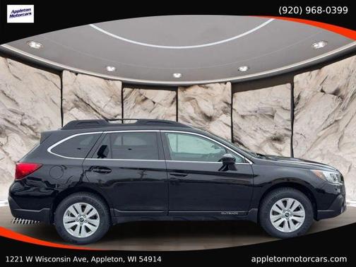 Crystal Black Silica 2019 Subaru Outback 2.5i Premium
