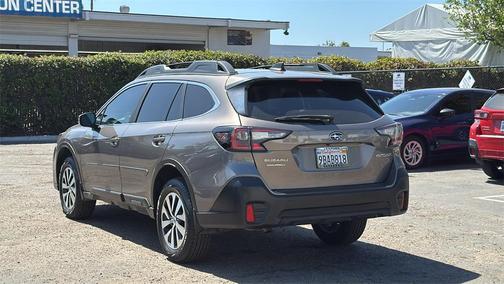 2022 Subaru Outback Premium