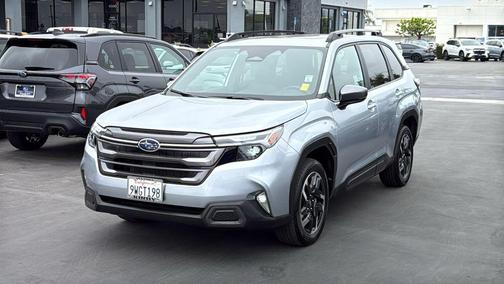 Ice Silver Metallic 2026 Subaru Forester Limited