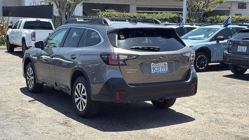 2022 Subaru Outback Premium