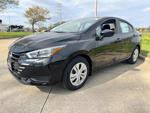 2025 Nissan Versa S
