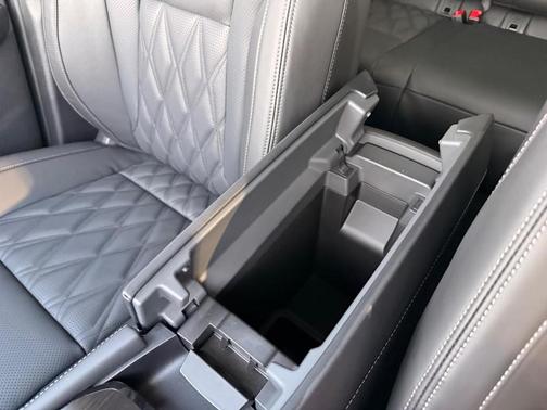 Gun Metallic 2026 Nissan Rogue Platinum