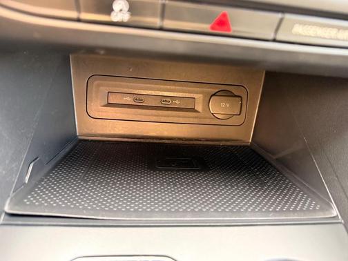 2021 Volkswagen Atlas 3.6 V6 SE w/ Technology