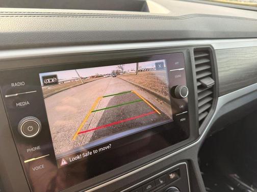 2021 Volkswagen Atlas 3.6 V6 SE w/ Technology