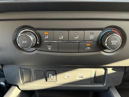 2026 Nissan Frontier S