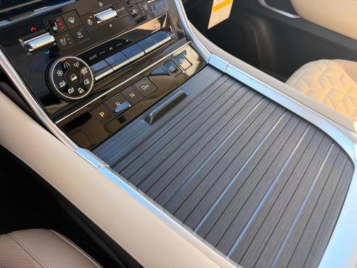 2026 Nissan Armada PLRES