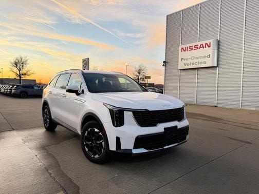 2024 Kia Sorento S
