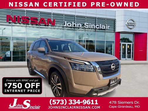 2024 Nissan Pathfinder Platinum