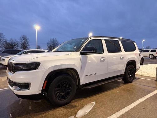 2024 Jeep Wagoneer L Base