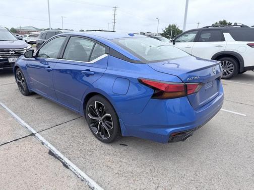 Bluestone Pearl 2025 Nissan Altima SR