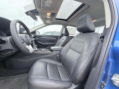 Bluestone Pearl 2025 Nissan Altima SR