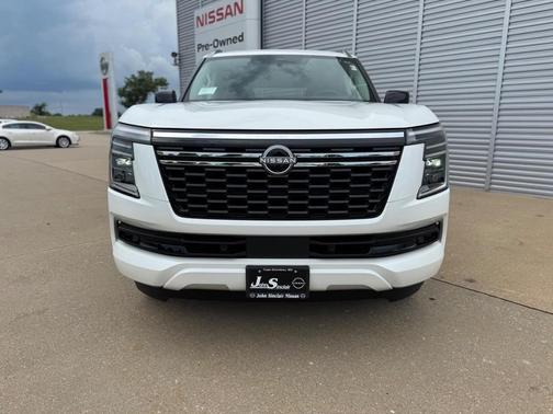 2025 Nissan Armada 4x4 SV