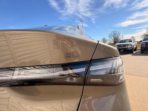 2026 Nissan Sentra SL