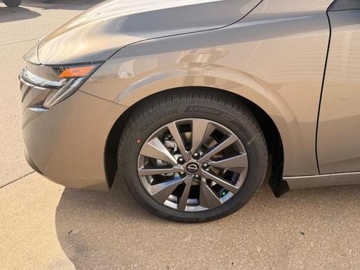 2026 Nissan Sentra SL